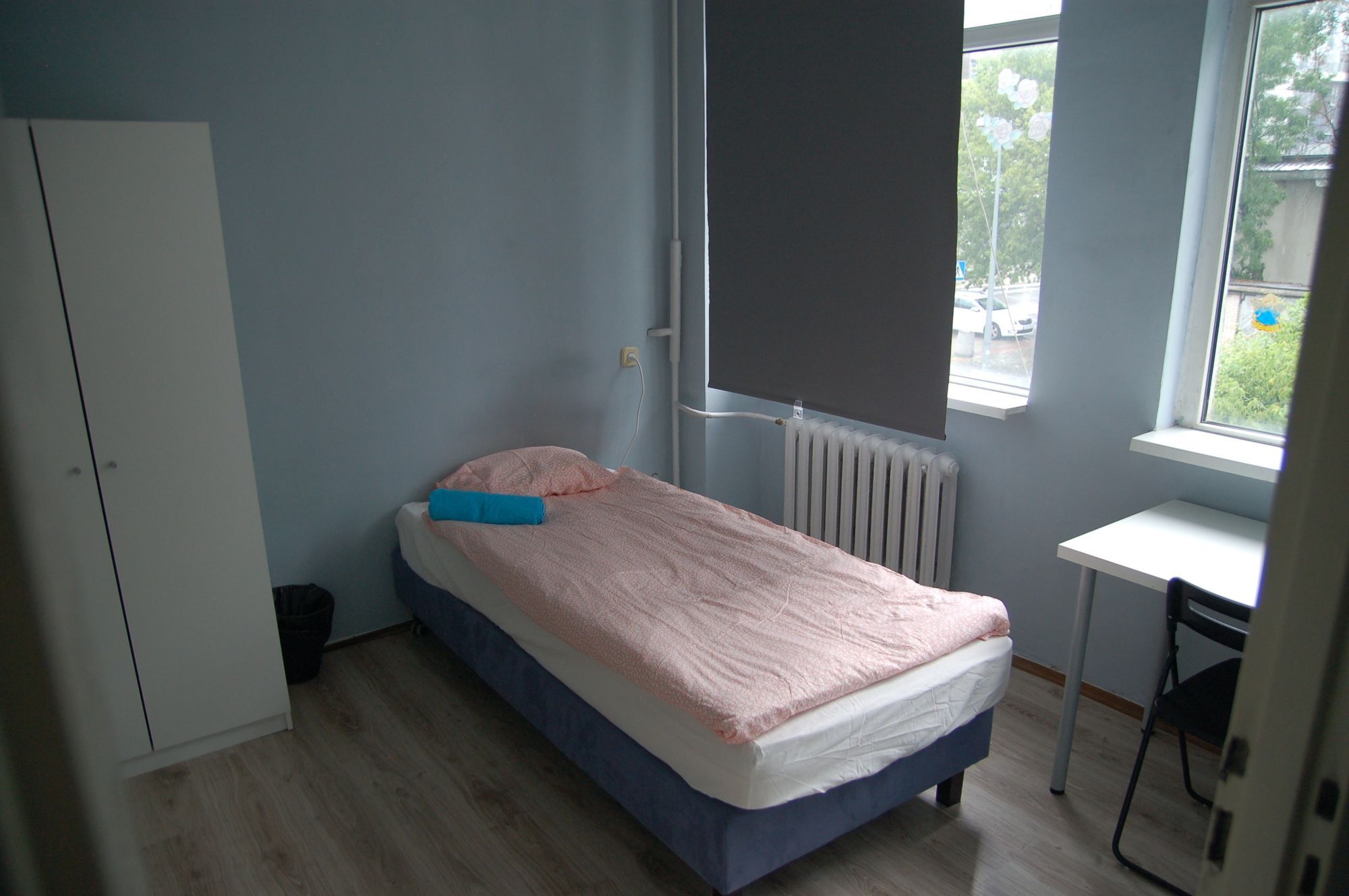 Hostel Family Erasmus Center Warsaw Exterior photo